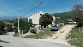 Apartments Smilje & Maslina