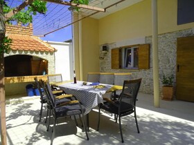 Holiday Home Apios