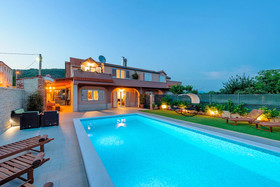 Villa Vision