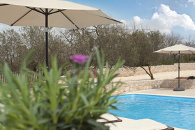 Villa Nar