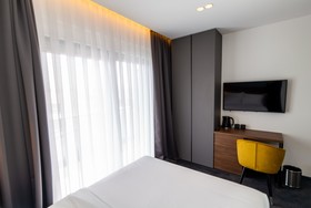 Boutique Rooms 76