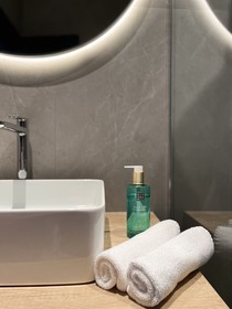 Boutique Rooms 76