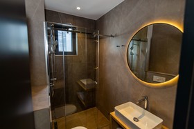 Boutique Rooms 76