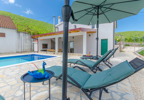 House Vila Maslina
