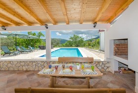 House Vila Maslina