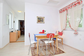 Apartment Una