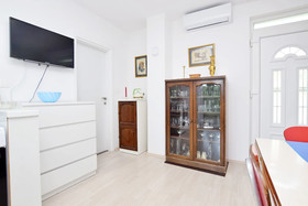 Apartment Una