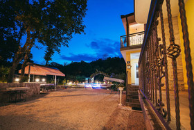 Holiday House Estera