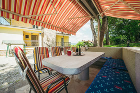 Holiday House Estera