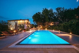 Holiday House Estera