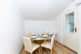 House Alka