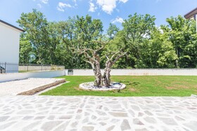 Villa Deni