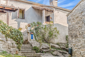 Apartments And Rooms Nela