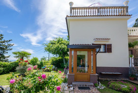 House Heliosh