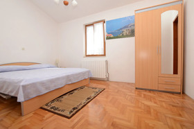 Apartments Josip