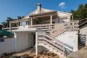 House Dubravka