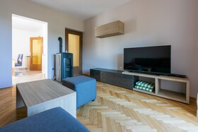 House Vicky