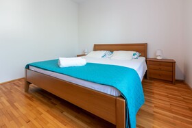 House Vicky