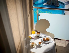 Aminess Vival Maestral Hotel