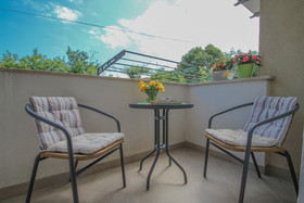 Apartment Maena