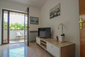 Apartment Maena