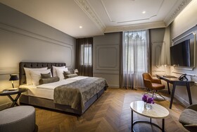 Hotel Ambasador
