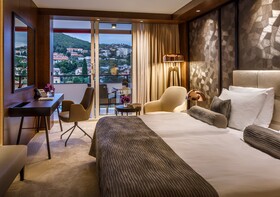 Hotel Ambasador