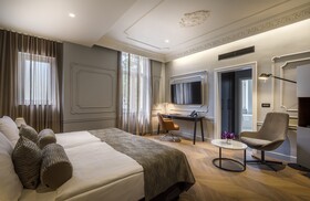 Hotel Ambasador