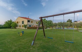 Maj Premium Residence