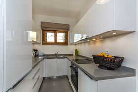 Maj Premium Residence