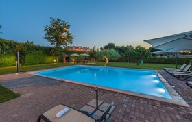 Maj Premium Residence