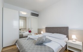 Maj Premium Residence