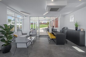 Maj Premium Residence