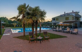 Maj Premium Residence