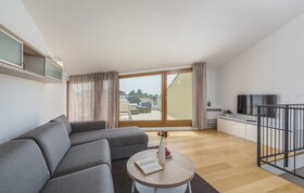 Maj Premium Residence