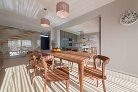 Villa Rose