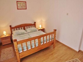 Apartments Dragica
