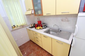Apartments Lola