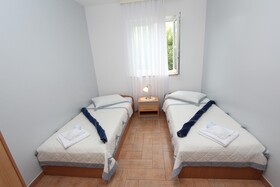Apartments Lola