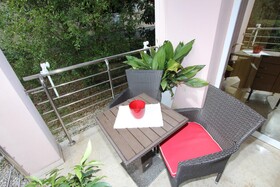 Apartments Lola