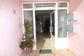 Apartments Lola