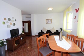 Apartments Lola