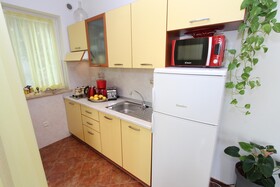 Apartments Lola
