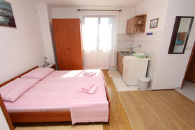 Apartments Miriana