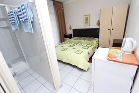 Rooms and Apartment Stefan