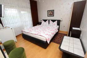 Rooms and Apartment Stefan