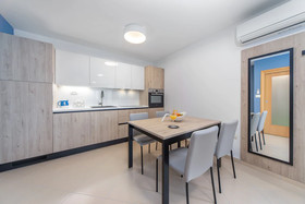 Garden Palace Resort