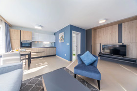 Garden Palace Resort