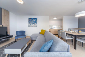 Garden Palace Resort