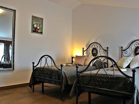Luxury Villa Lemaliante